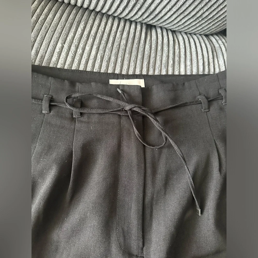 H&M black dress pants - Picture 2 of 4